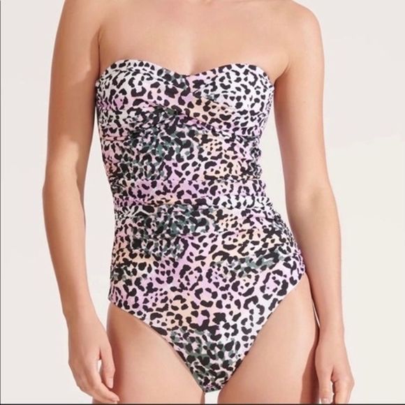 Veronica Beard Other - Veronica Beard M Whitby Floral Cheetah Swimsuit